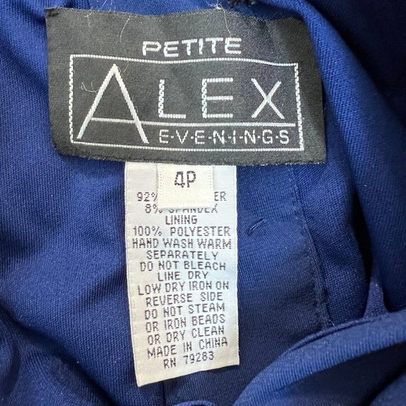 Alex Evenings Dress 4P Navy Blue Pleated Beaded Halter V-Neck Padded Bust Party - Picture 12 of 13